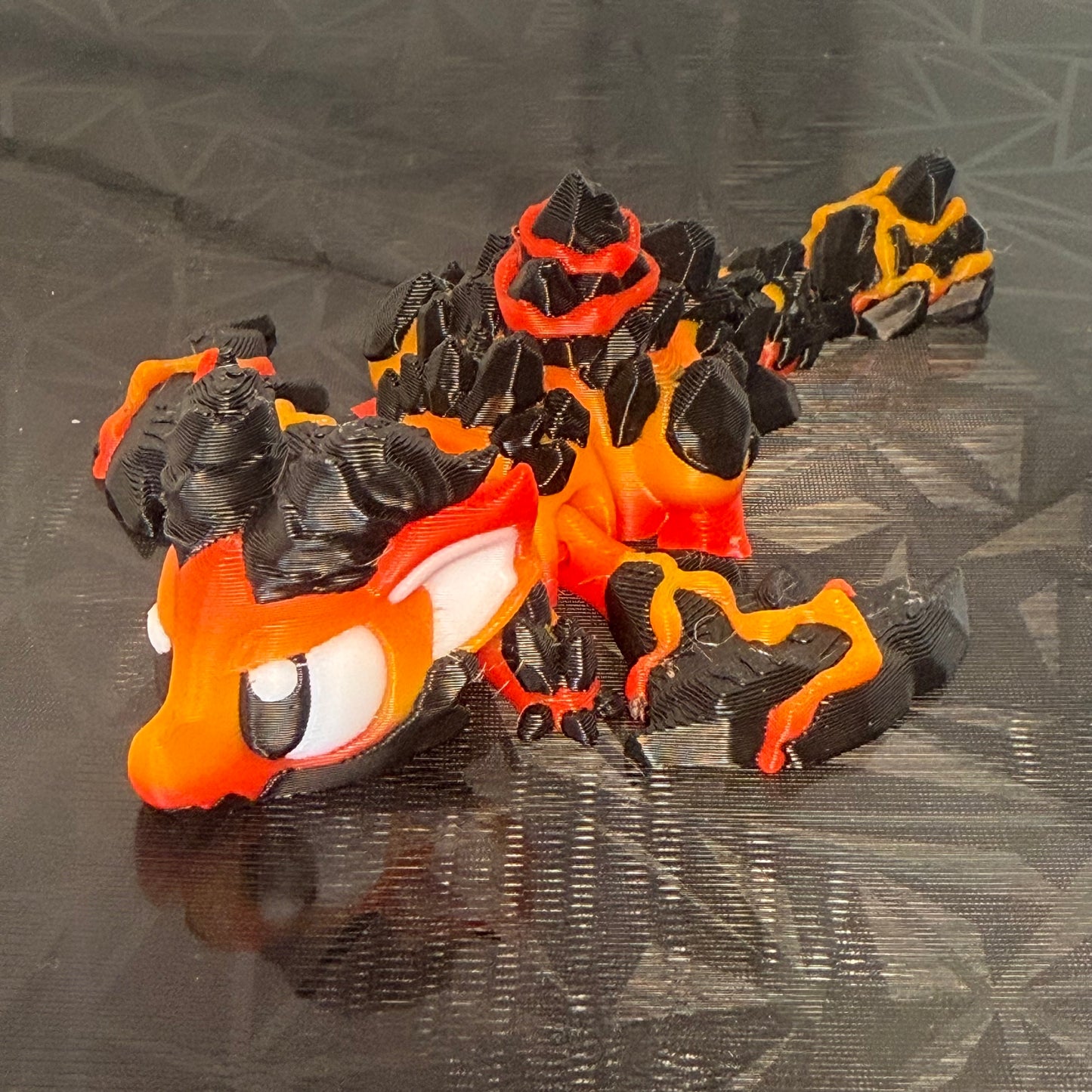 Lava-Drache mit Vulkan-Ei – 3D-gedrucktes Fantasy-Set