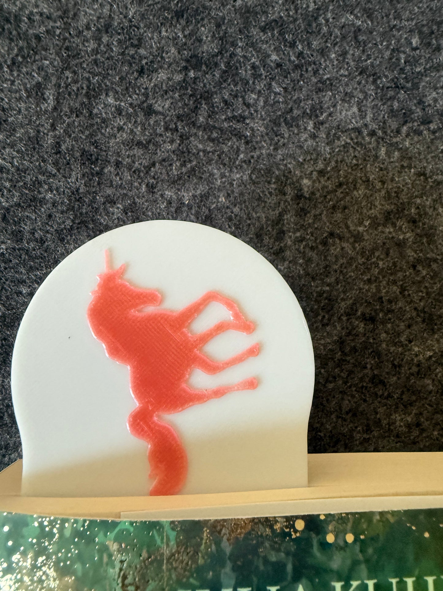3D-gedruckte Lesehilfe – Dein individueller Lesespaß!