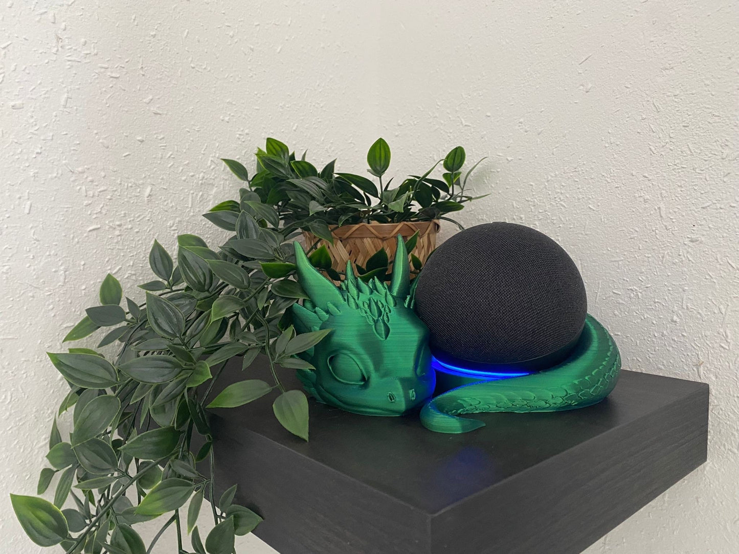 Drachenhalterung Alexa Kompatibel geschlossene Augen
