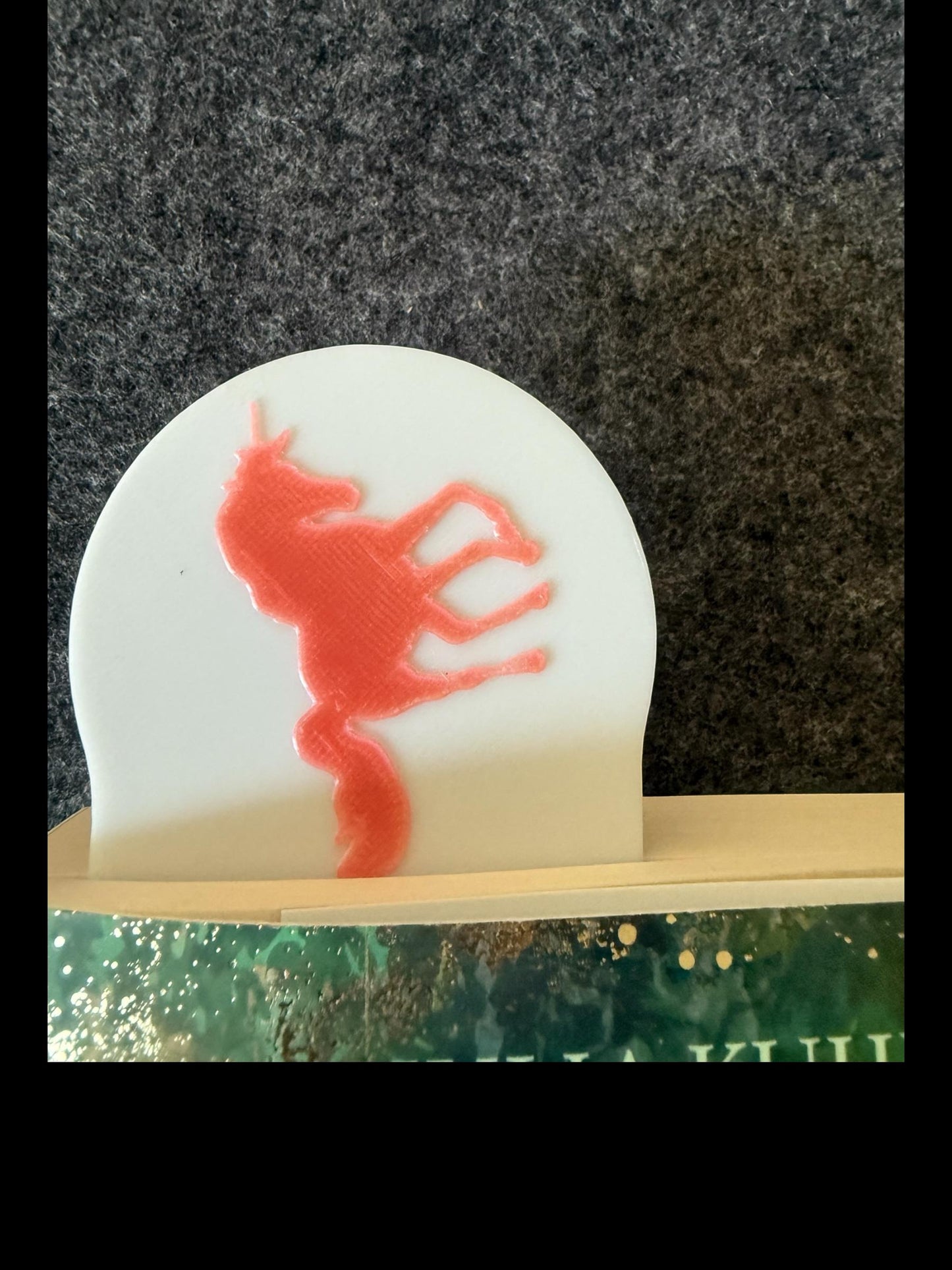 3D-gedruckte Lesehilfe – Dein individueller Lesespaß!