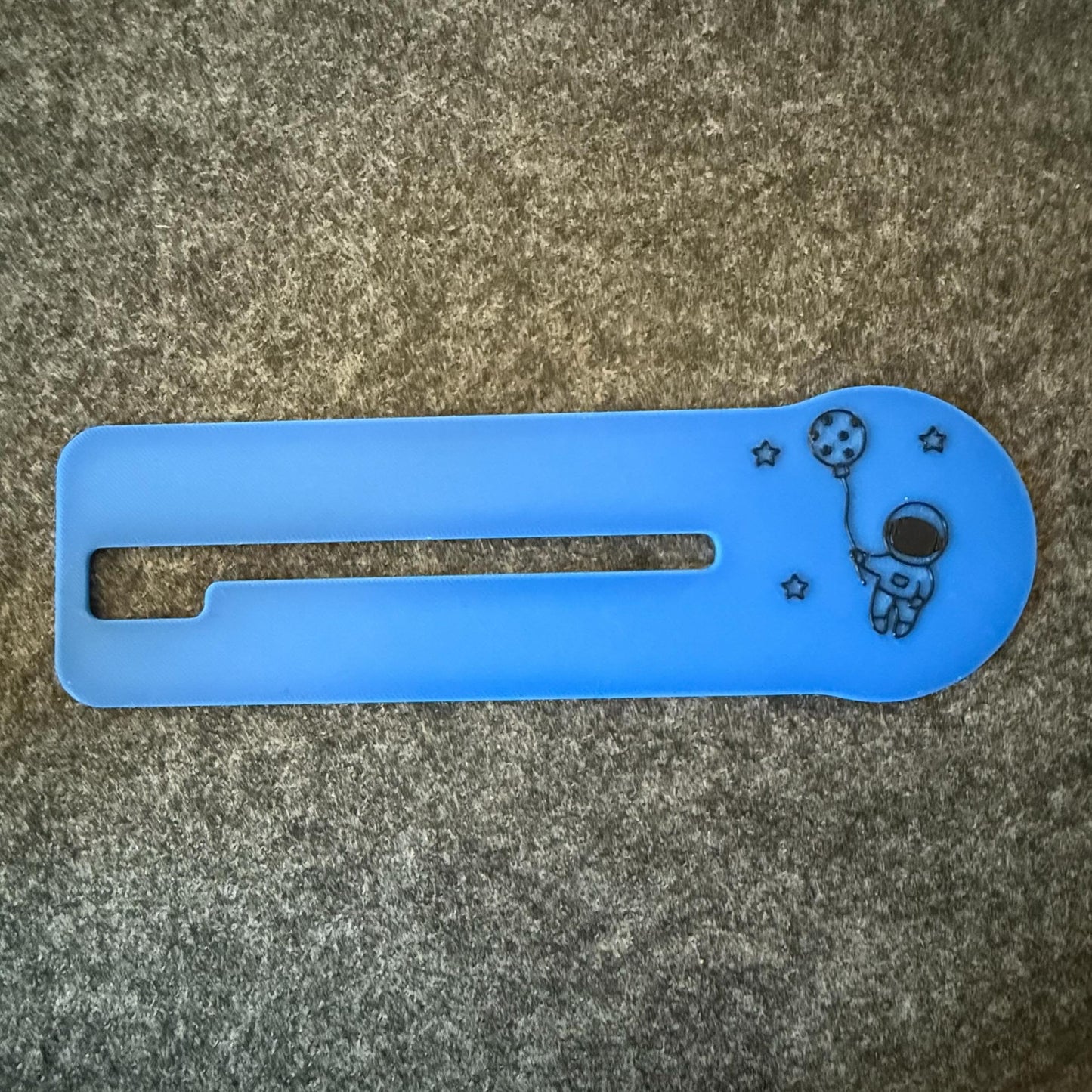 3D-gedruckte Lesehilfe – Dein individueller Lesespaß!