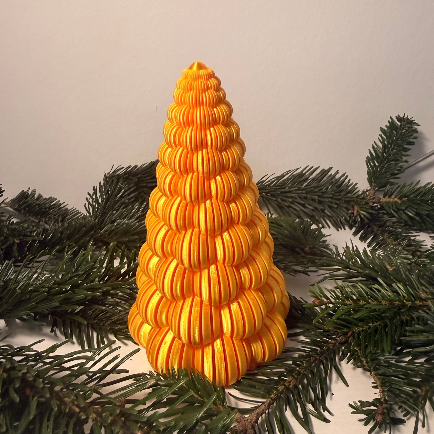 3D-gedruckter Weihnachtsbaum mit LED-Teelicht – Moderne Deko in vielen Farben | Nachhaltige Winterdekoration aus PLA