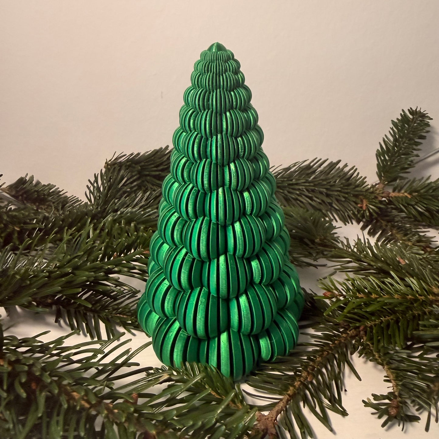 3D-gedruckter Weihnachtsbaum mit LED-Teelicht – Moderne Deko in vielen Farben | Nachhaltige Winterdekoration aus PLA