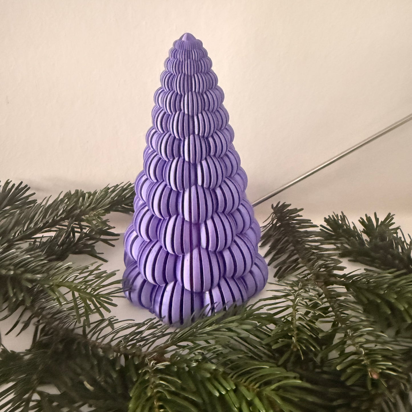 3D-gedruckter Weihnachtsbaum mit LED-Teelicht – Moderne Deko in vielen Farben | Nachhaltige Winterdekoration aus PLA