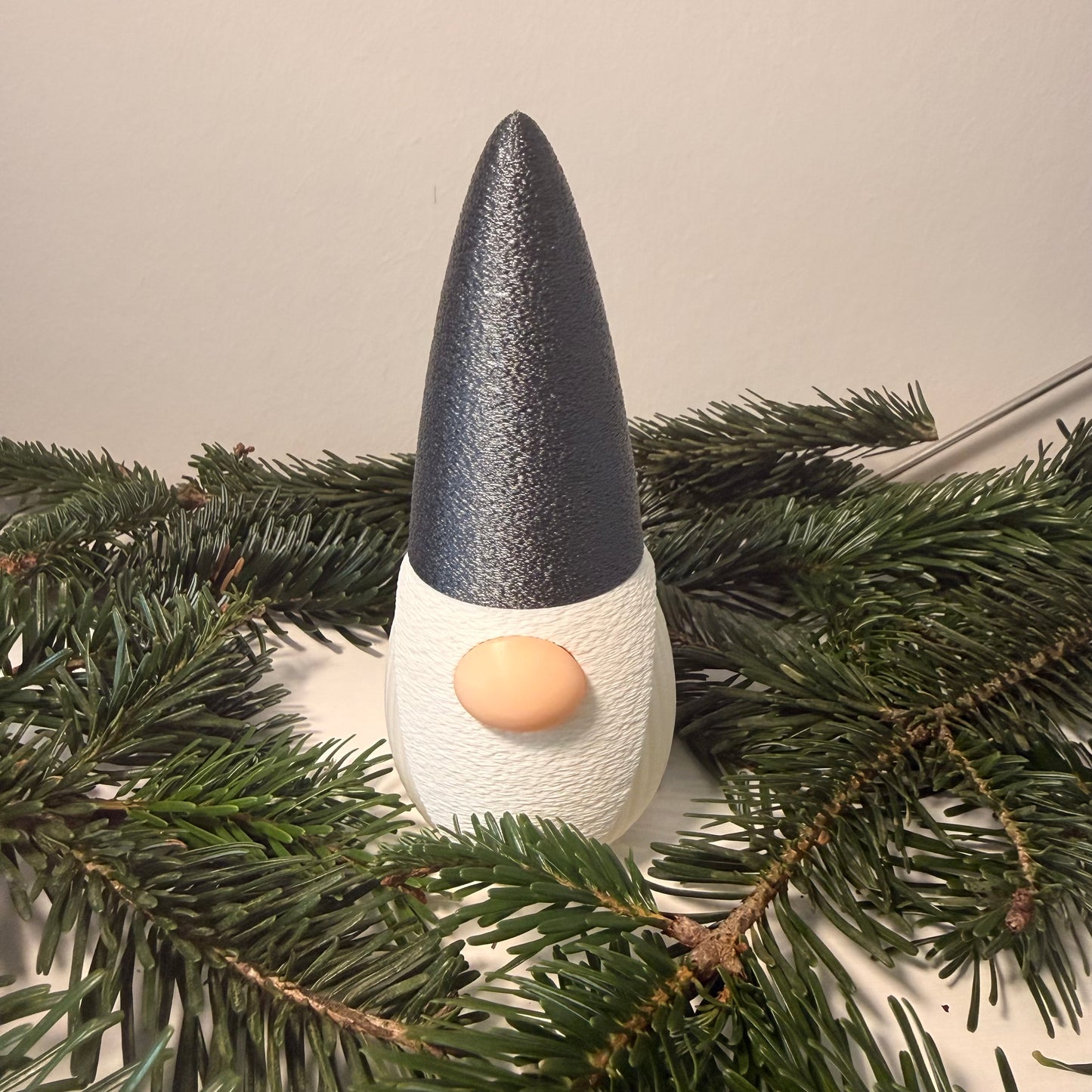 3D-gedruckter Weihnachtsgnom mit LED-Option – Dekoration für Weihnachten & Winter