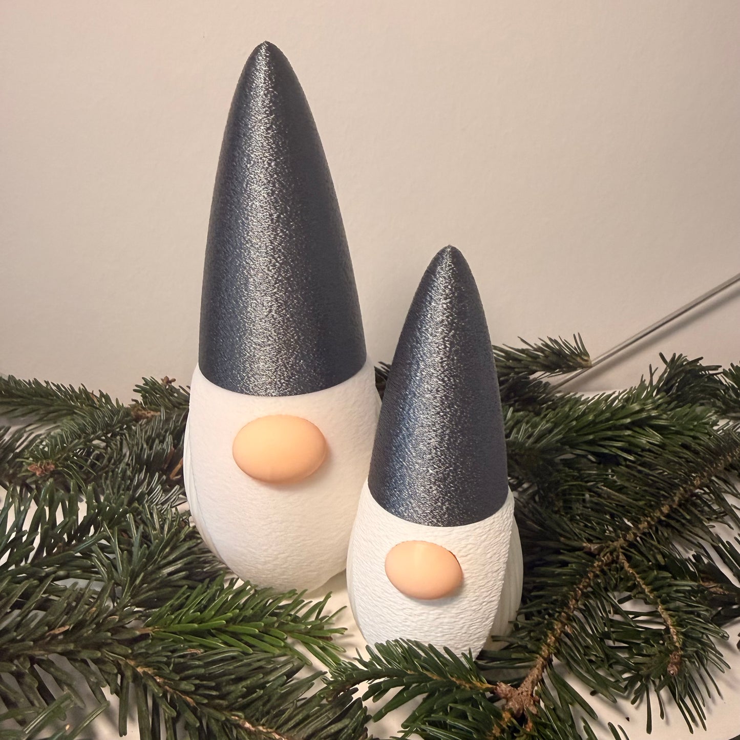 3D-gedruckter Weihnachtsgnom mit LED-Option – Dekoration für Weihnachten & Winter