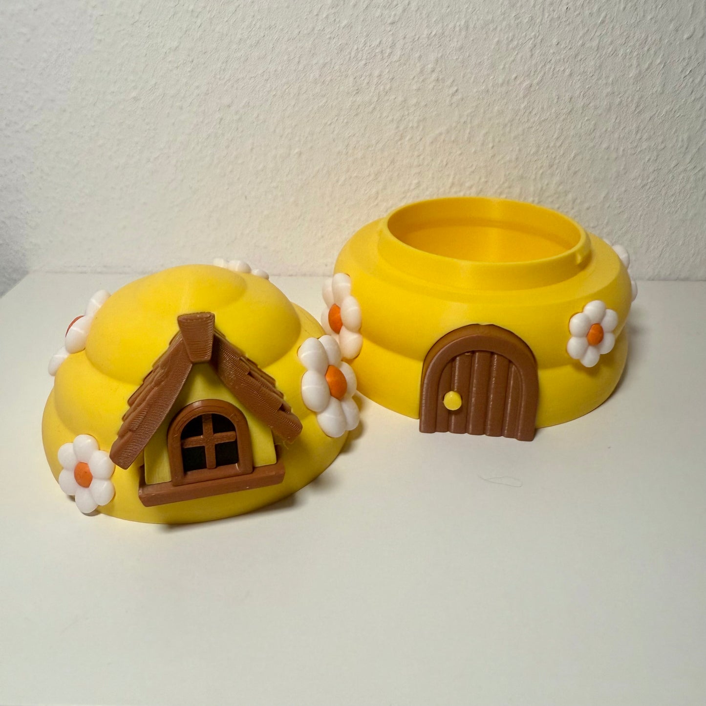 Bienenhaus mit süßen Bienen – 3D-gedrucktes Deko-Set | Personalisierbar & handgefertigt