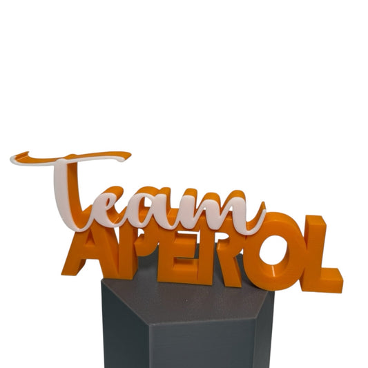 Schriftzug „Team Aperol“ – Deko & Geschenkidee für Aperol-Fans