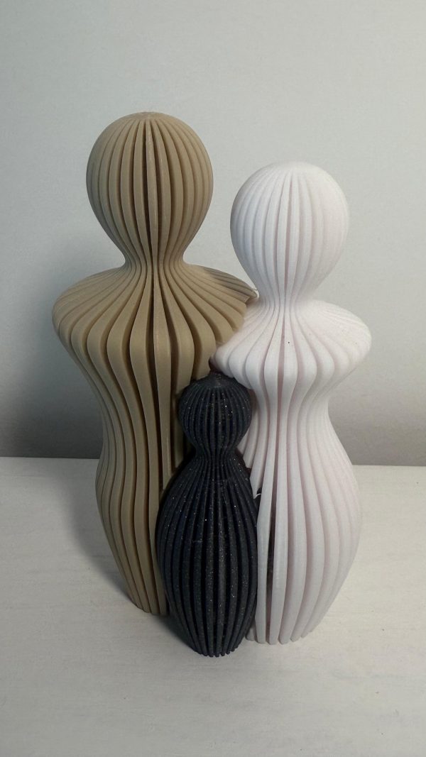 Familienskulptur mit Kindern – personalisierte 3D-Druck Figur – Ansicht 3