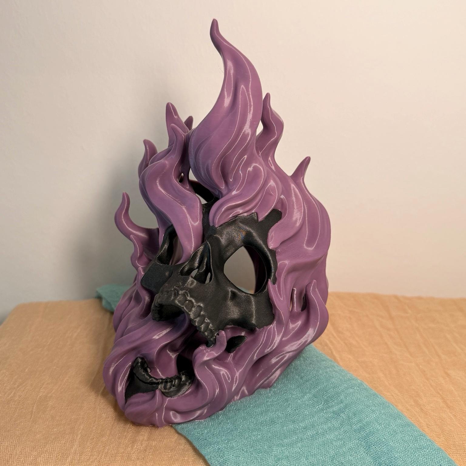 Seelenflamme Totenkopf-Laterne – Gothic Fantasy 3D-Druck – Ansicht 9