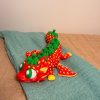 Erdbeerdrache – beweglicher 3D-Druck Drache im Erdbeer-Design – Ansicht 7