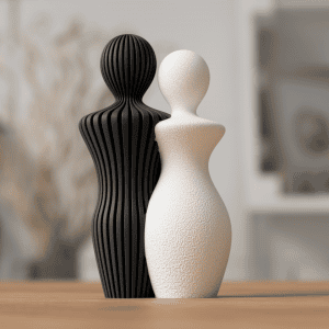 Pärchen-Skulptur Schwarz & Weiß – zwei individuell wählbare Figuren